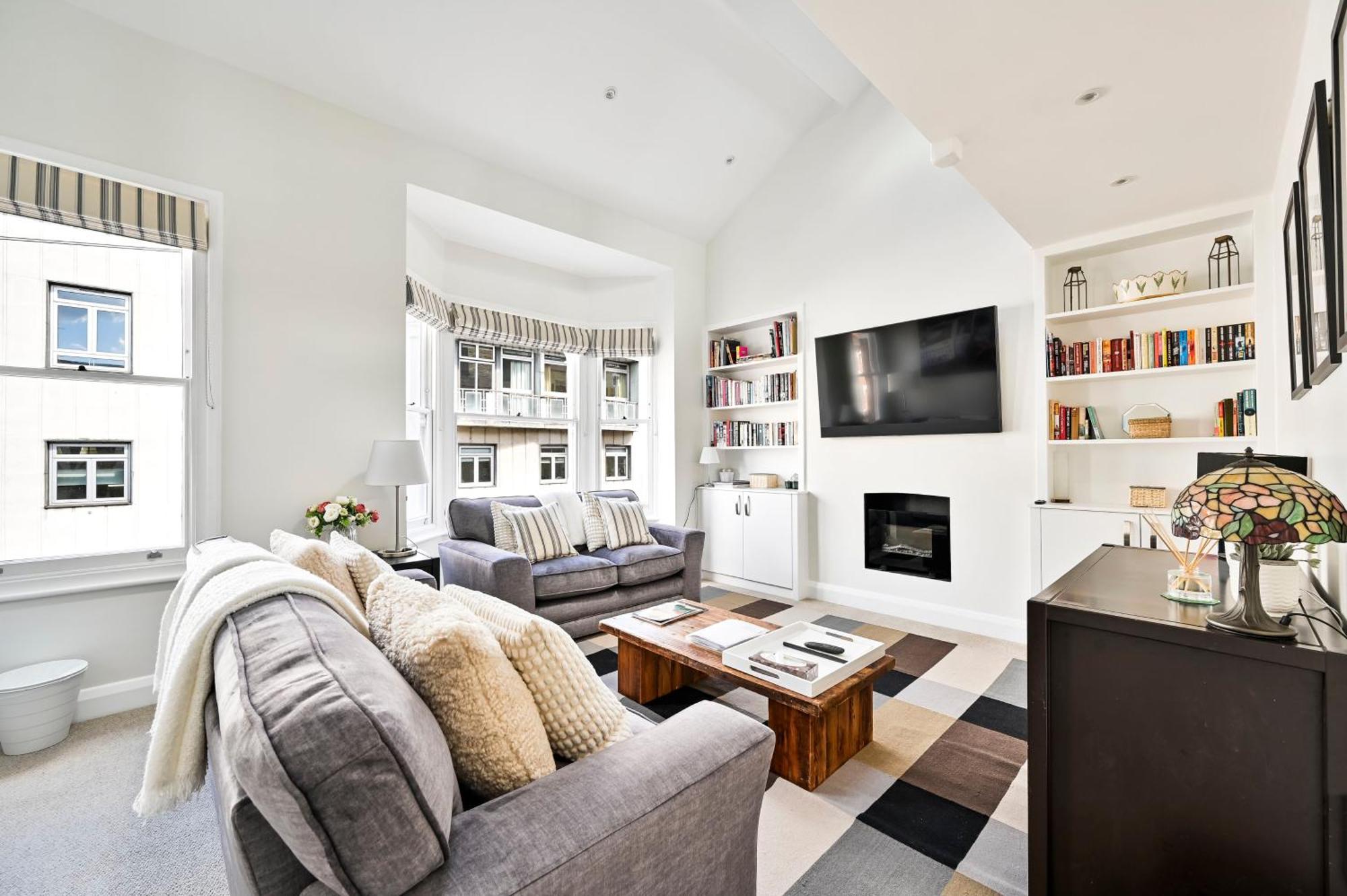 New Chic 3-Bed Flat In Clapham Διαμέρισμα Λονδίνο Εξωτερικό φωτογραφία